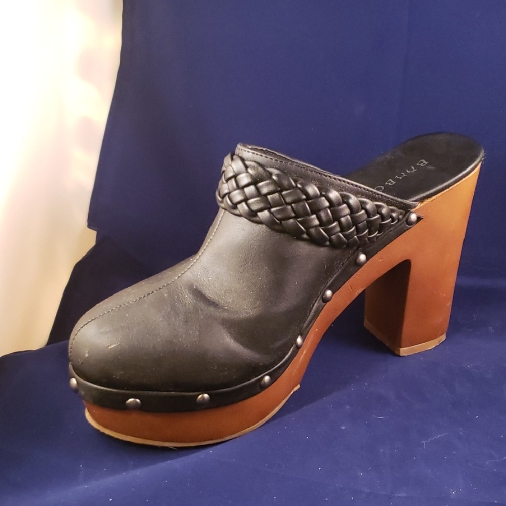 Bamboo Platform Clogs